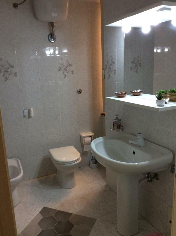 Alloggio Privato Giunic Cagliari Exteriör bild